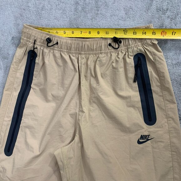 Nike Tech Woven Oversized Pants Mens Medium Beige Skate Wide Leg Stretch HM7158 - Picture 8 of 16